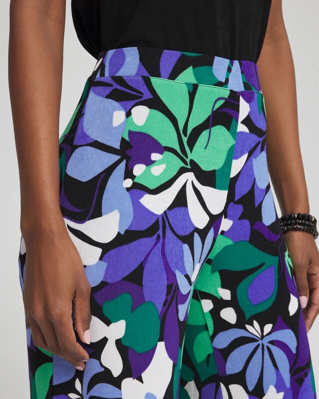 Travelers Floral Cropped Pants - image 4